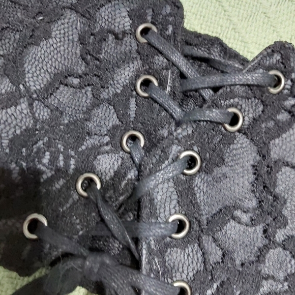 Torrid Accessories - Torrid used Corset style belt